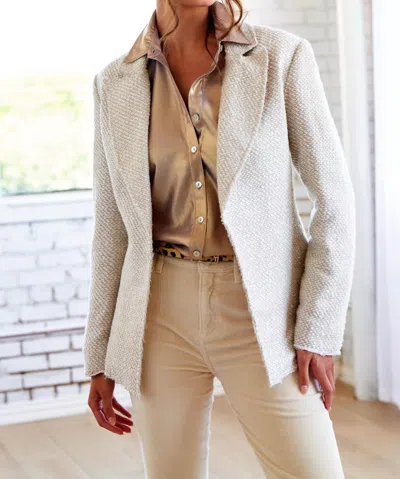 FINLEY BAXTER JACKET IN WHITE/GREY