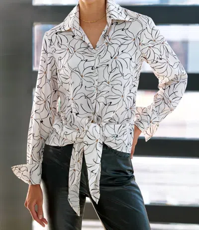Finley Dancing Lilies Lindy Top In Ivory/black In Multi