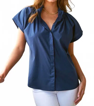 Finley Jenny Poplin Silky Top In Navy In Blue