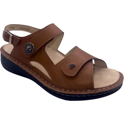 Finn Comfort Barbuda Sandal In Saddle