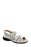 Finn Comfort Gomera-s Sandal In White