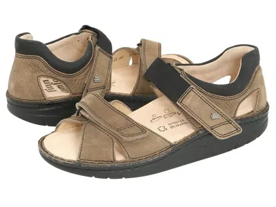 Finn Comfort Samara Sandals Mud/black Leather : Eu 37 (us In Brown