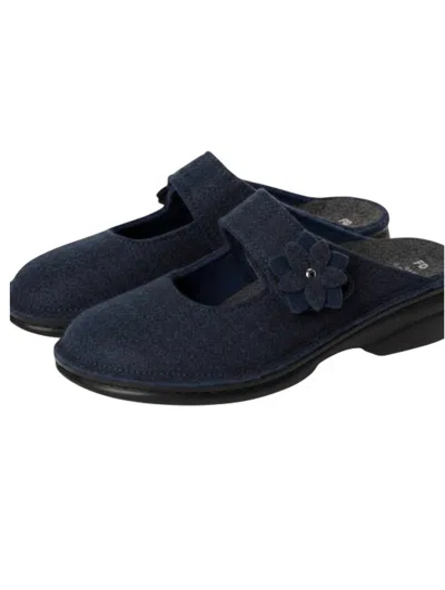 Finn Comfort Women's Arlberg Wool Doublefilz Sandal In Darkblue In Blue