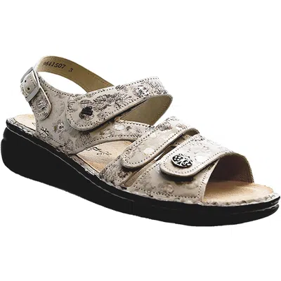 Finn Comfort Women's Gomera Sandal In Stone In Multi