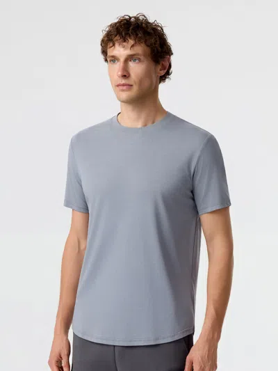 Fioboc Staycool 2.0 Classic Fit Curve-hem Tee In Gray