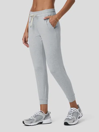 Fioboc Velou Performance Jogger In Gray