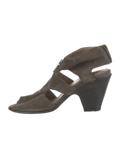 Pre-owned Fiorentini + Baker Suede Sandals In Brown