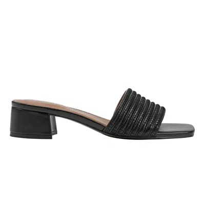 Fisher Women's Casala Block Heel Sandal In Black