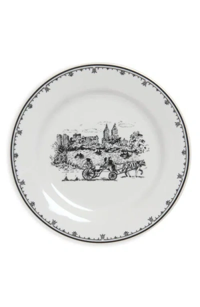 Fishs Eddy Nyc Toile Central Park Dinnerware Plate In White/black