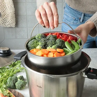 Fissler Vitaquick® Premium Pressure Cooker, 2.6 Quart With Steamer Insert And Tripod In Stainless Steel