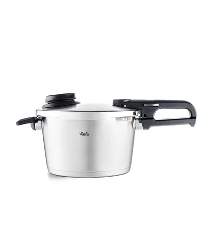 Fissler Vitavit Premium Pressure Cooker With Steamer Insert And Tripod, 4.8 Qt In Animal Print