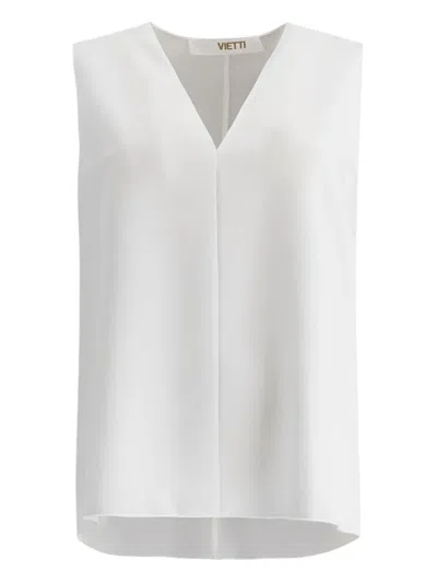FIT V-NECK SLEEVELESS TOP