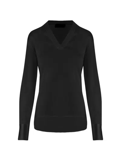 Fit V-neck Stretch Silk Shirt With Flowing Silhouette In Black