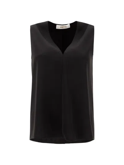 Fit V-neck Sleeveless Top In Black