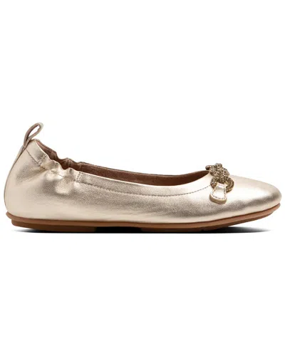 Fitflop Allegro Metallic Leather Flat In Neutral