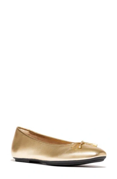 Fitflop Delicato Ballet Flat In Old Gold