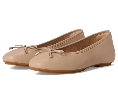 Fitflop Delicato Bow Soft Leather Ballerinas In Brown