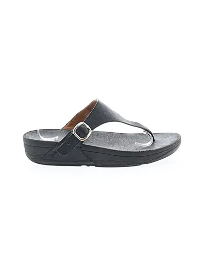 Pre-owned Fitflop Flip Flops In Black