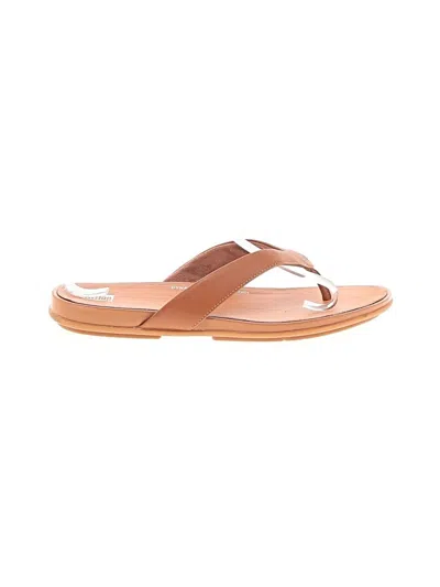 Pre-owned Fitflop Flip Flops In Tan