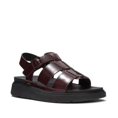 Fitflop Gen-ff Brushed Leather Fisherman Sandals In Burgundy