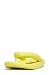 Fitflop Iqushion D-luxe Flip Flop In Sunny Lime