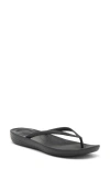 Fitflop Iqushion Flip Flop In All Black