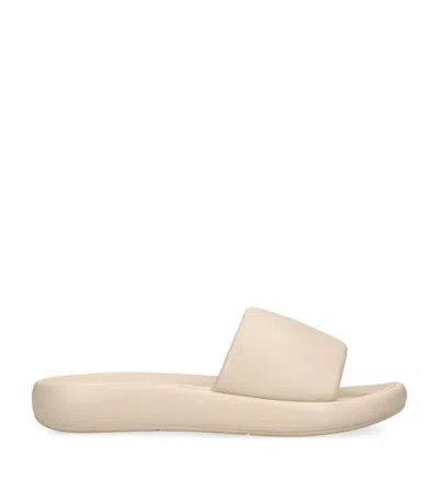 Fitflop Leather Iqushion D-luxe Slides In Beige