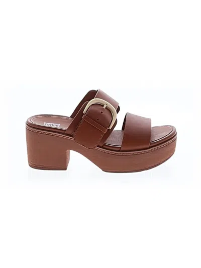 Pre-owned Fitflop Mule/clog In Brown