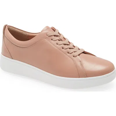 Fitflop Rally Sneaker In Brown