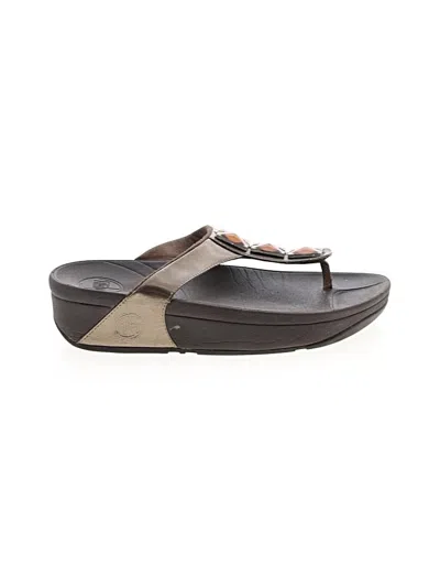 Pre-owned Fitflop Sandals In Brown