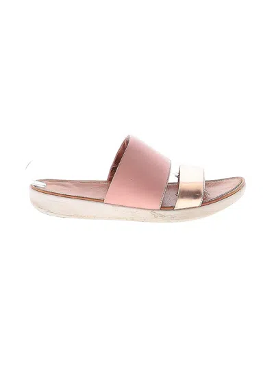 Pre-owned Fitflop Sandals In Pink