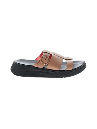 Pre-owned Fitflop Sandals In Tan