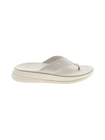 Pre-owned Fitflop Sandals In White