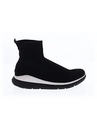 Pre-owned Fitflop Sneakers In Black
