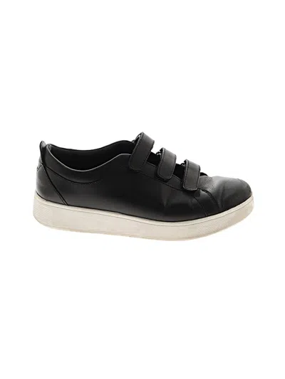 Pre-owned Fitflop Sneakers In Black