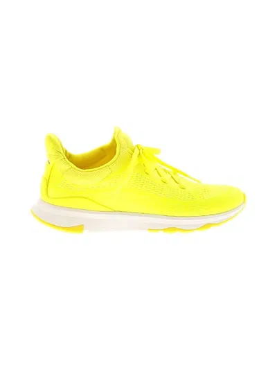 Pre-owned Fitflop Sneakers In Yellow