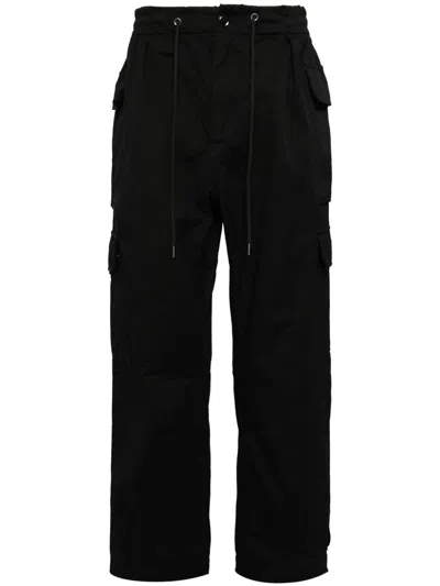 Five Cm Cargohose Mit Geradem Bein In Schwarz