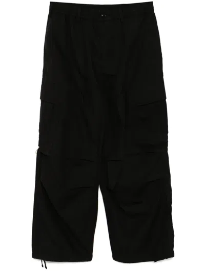 Five Cm Schmal Zulaufende Cargohose In Schwarz