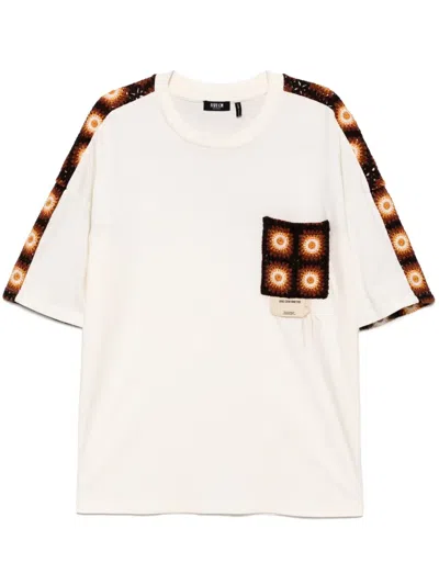 Five Cm T-shirt Im Patchwork-look In Nude