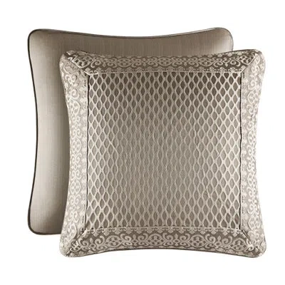 Five Queens Court Beaumont Euro Sham In Champagne