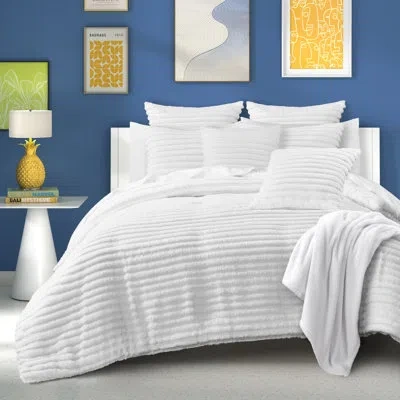 Five Queens Court Darcy Comforter Set In White