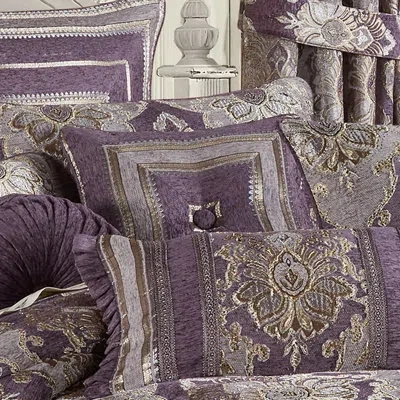 Five Queens Court Dominique Square Decorative Throw Pillow In Lavender