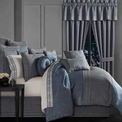 Five Queens Court Leah Comforter Set In Blue