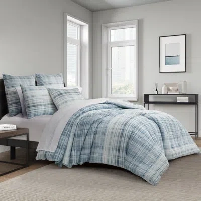 Five Queens Court Pascal Comforter Set In Blue