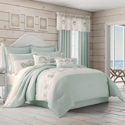 Five Queens Court Water's Edge Comforter Set In Spa