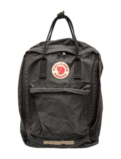Pre-owned Fjall Raven Vinyl Backpack In Black