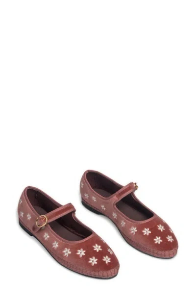 Flabelus Daisy Embroidery Mary Jane In White