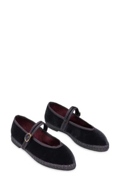 Flabelus Pierre Mary Jane Flat In Grey