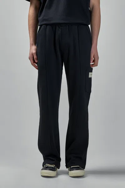 Flâneur Atelier Tailored Casual Trousers In Black