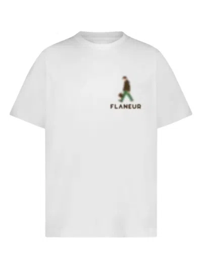 Flâneur Blurred Stroller T-shirt In White